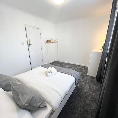Stunning Flat In Greater London Hotel Exterior foto
