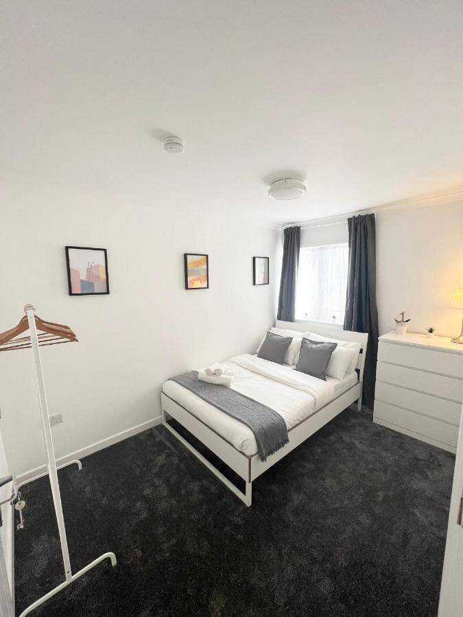 Stunning Flat In Greater London Hotel Exterior foto
